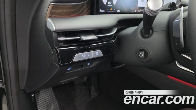 Genesis G80 (RG3) Gasoline 3.5 Turbo AWD 2025 — фото 28