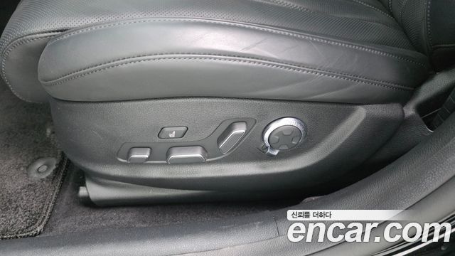 Genesis G80 (RG3) Gasoline 3.5 Turbo AWD 2025 — фото 34