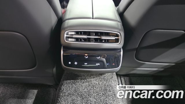 Genesis G80 (RG3) Gasoline 3.5 Turbo AWD 2025 — фото 36