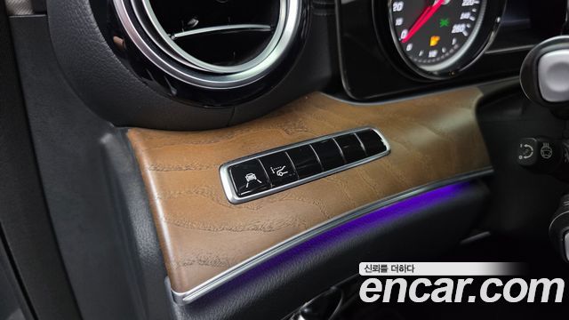 Mercedes-Benz E-Class (W213) E220d Exclusive 2018 — фото 29