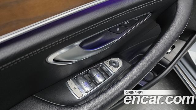Mercedes-Benz E-Class (W213) E220d Exclusive 2018 — фото 35