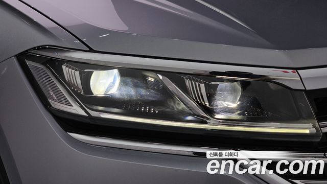 Volkswagen Touareg (III) 3.0 TDI Prestige 2021 — фото 22