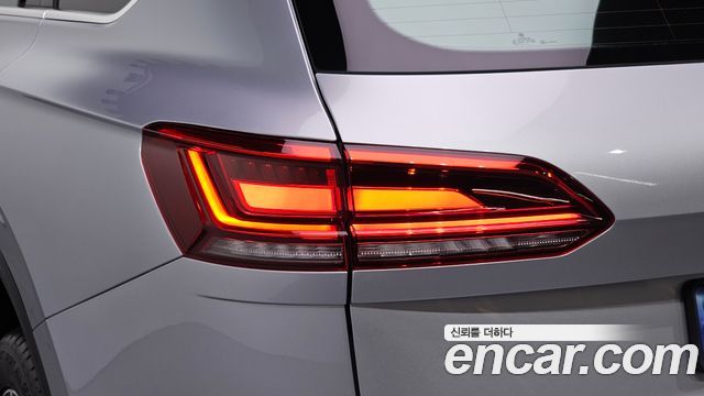 Volkswagen Touareg (III) 3.0 TDI Prestige 2021 — фото 23