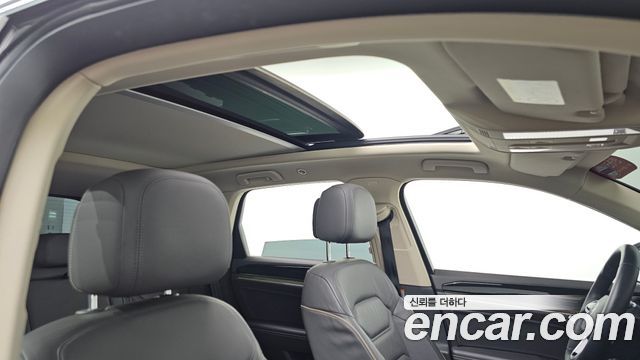 Volkswagen Touareg (III) 3.0 TDI Prestige 2021 — фото 33