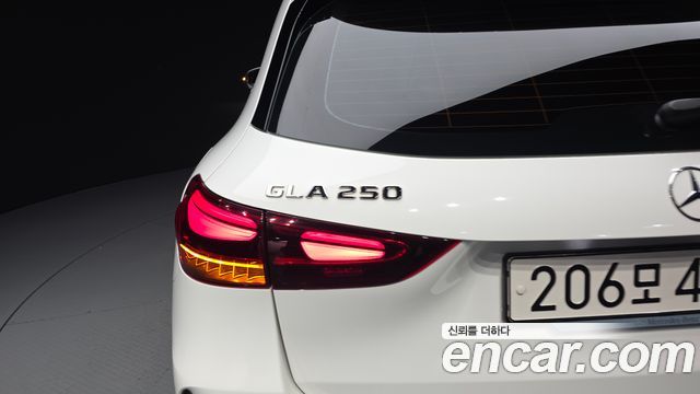 Mercedes-Benz GLA-Class (H247) GLA250 4MATIC 2025 — фото 23