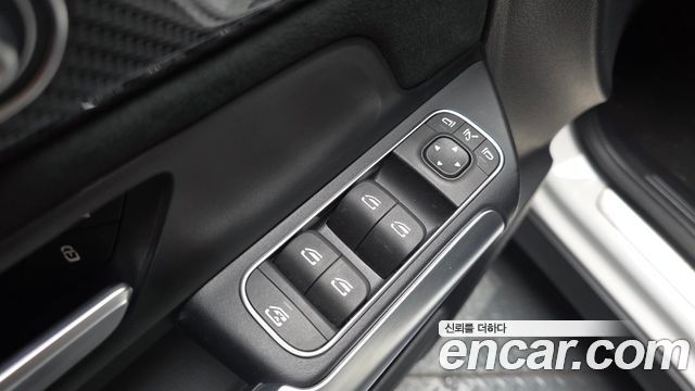Mercedes-Benz GLA-Class (H247) GLA250 4MATIC 2025 — фото 32