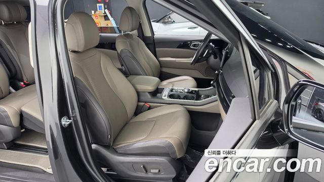 Kia Carnival (IV) Gasoline 7-Seater Gravity 2025 — фото 10