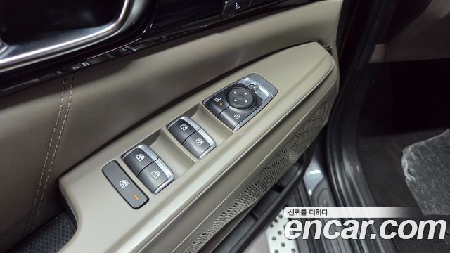 Kia Carnival (IV) Gasoline 7-Seater Gravity 2025 — фото 15