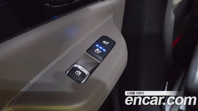 Kia Carnival (IV) Gasoline 7-Seater Gravity 2025 — фото 16