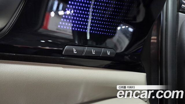 Kia Carnival (IV) Gasoline 7-Seater Gravity 2025 — фото 17