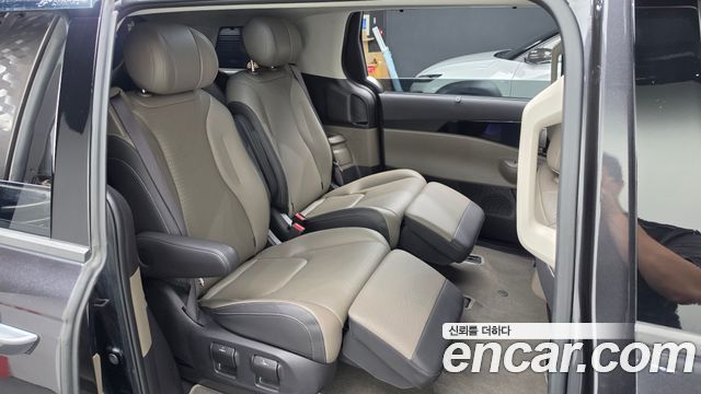 Kia Carnival (IV) Gasoline 7-Seater Gravity 2025 — фото 32