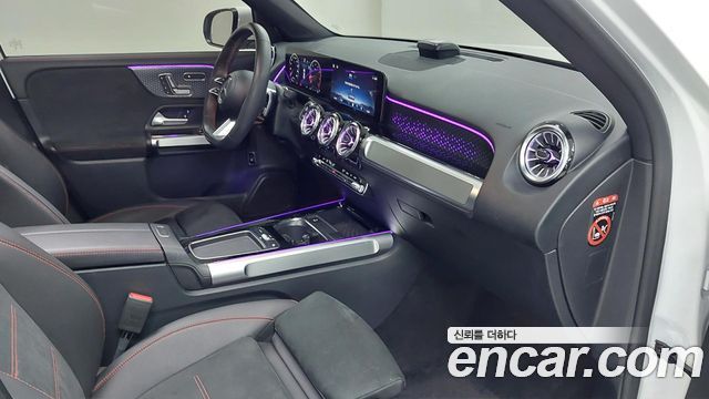 Mercedes-Benz GLB-Class (X247) GLB250 4MATIC 2024 — фото 9