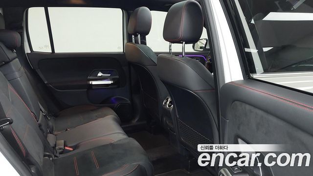 Mercedes-Benz GLB-Class (X247) GLB250 4MATIC 2024 — фото 10