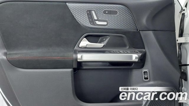 Mercedes-Benz GLB-Class (X247) GLB250 4MATIC 2024 — фото 19