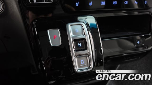 Hyundai Staria 4WD Lounge 9-Seater Inspiration 2025 — фото 9