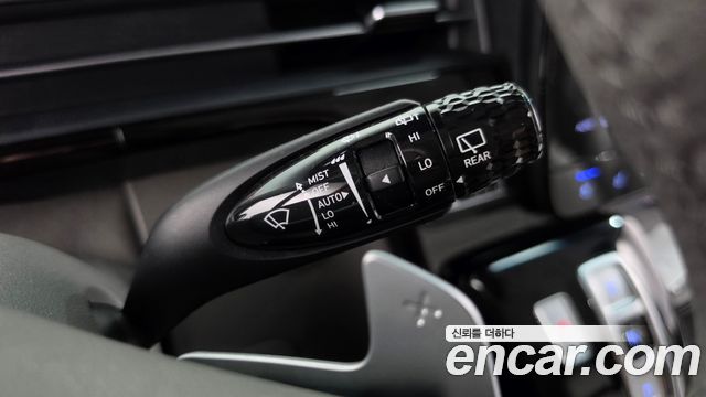 Hyundai Staria 4WD Lounge 9-Seater Inspiration 2025 — фото 34