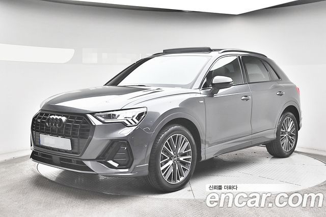 Audi Q3 (F3) 40 TFSI Quattro Premium