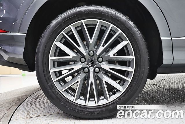 Audi Q3 (F3) 40 TFSI Quattro Premium 2026 — фото 8
