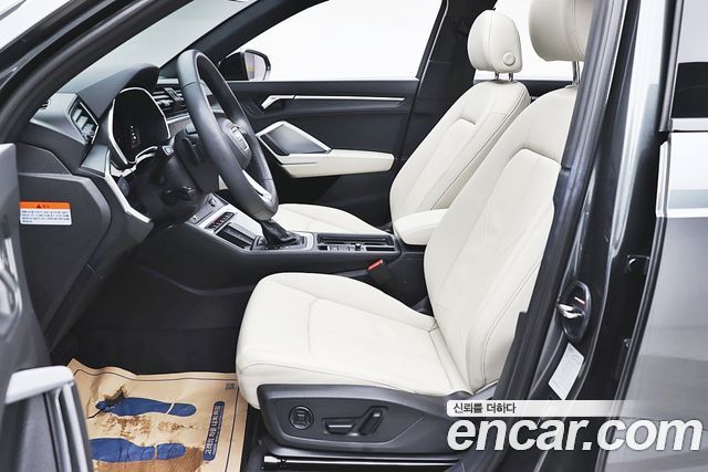 Audi Q3 (F3) 40 TFSI Quattro Premium 2026 — фото 16