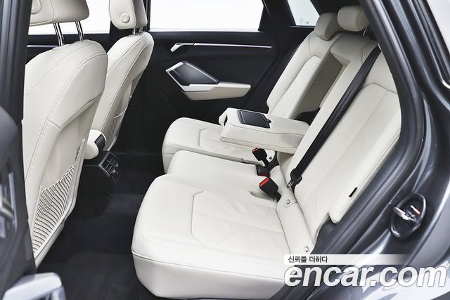 Audi Q3 (F3) 40 TFSI Quattro Premium 2026 — фото 18