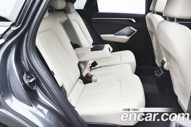 Audi Q3 (F3) 40 TFSI Quattro Premium 2026 — фото 19