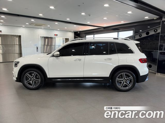 Mercedes-Benz GLB-Class (X247) GLB250 4MATIC 2025 — фото 8