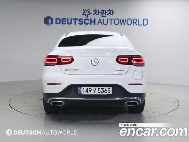 Mercedes-Benz GLC-Class (X253) GLC300e 4MATIC Coupe 2020 — фото 4