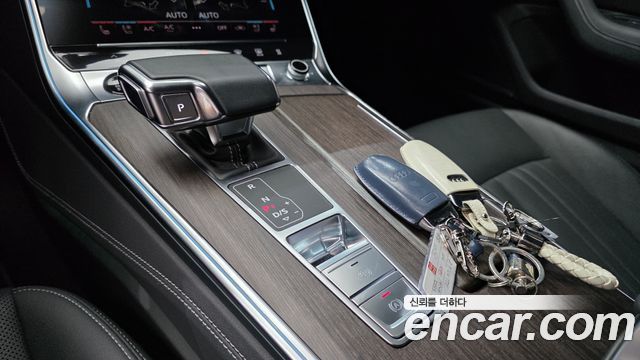 Audi A7 (4K) 45 TDI Quattro Premium 2022 — фото 9