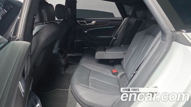 Audi A7 (4K) 45 TDI Quattro Premium 2022 — фото 12