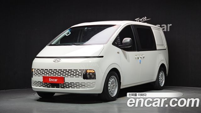 Hyundai Staria Cargo 5-Seater Smart 2022 — фото 1