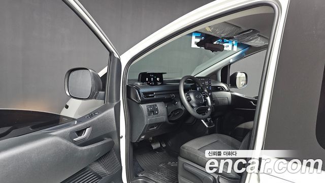 Hyundai Staria Cargo 5-Seater Smart 2022 — фото 10