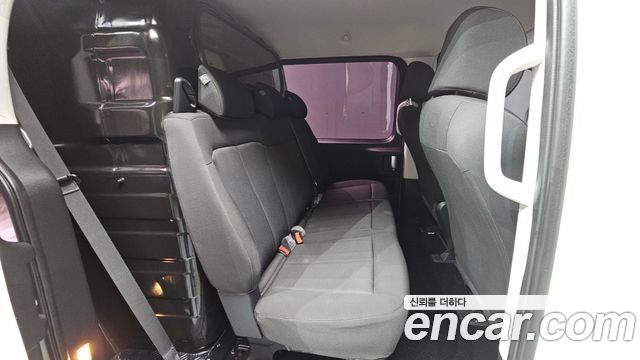 Hyundai Staria Cargo 5-Seater Smart 2022 — фото 11