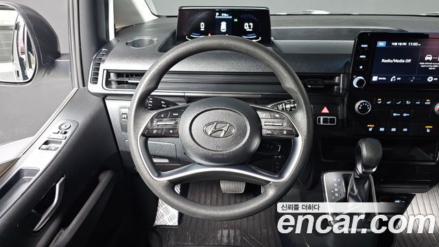 Hyundai Staria Cargo 5-Seater Smart 2022 — фото 13