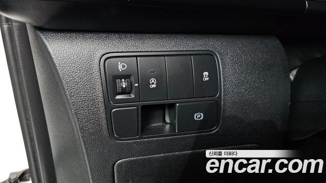 Hyundai Staria Cargo 5-Seater Smart 2022 — фото 18