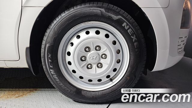 Hyundai Staria Cargo 5-Seater Smart 2022 — фото 21