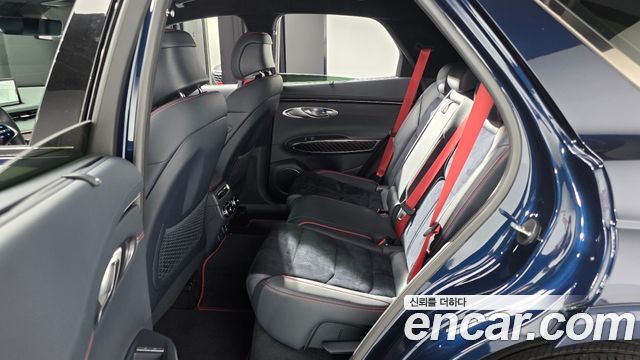 Genesis GV70 2.5T Gasoline 2WD 2022 — фото 12