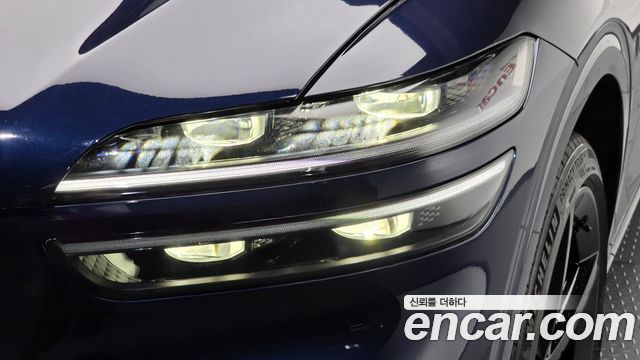 Genesis GV70 2.5T Gasoline 2WD 2022 — фото 22