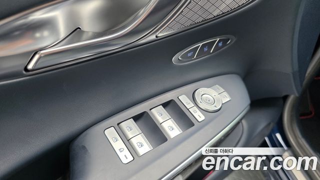 Genesis GV70 2.5T Gasoline 2WD 2022 — фото 28