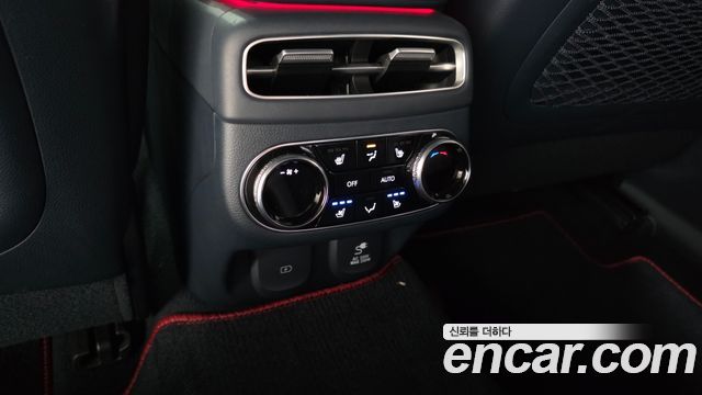 Genesis GV70 2.5T Gasoline 2WD 2022 — фото 32