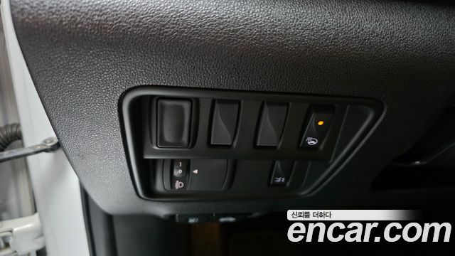 Renault Korea QM6 2.0 GDe RE 2WD 2024 — фото 18