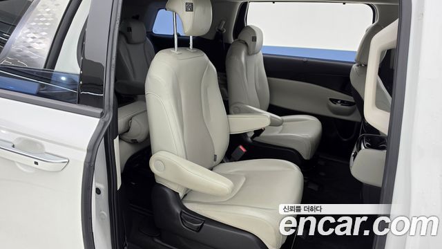 Kia Carnival (IV) Diesel 9-Seater Noblesse 2023 — фото 11