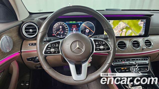 Mercedes-Benz E-Class (W213) E300e 4MATIC Exclusive 2020 — фото 13