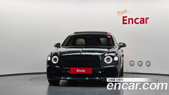 Bentley Flying Spur (III) 4.0 Azure 2023 — фото 3