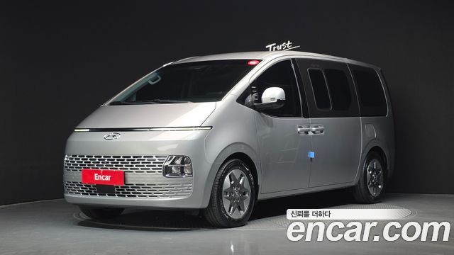 Hyundai Staria L3.5 Tourer 11-Seater Modern 2024 — фото 1