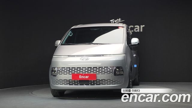 Hyundai Staria L3.5 Tourer 11-Seater Modern 2024 — фото 3