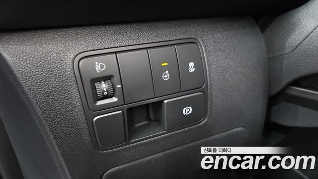 Hyundai Staria L3.5 Tourer 11-Seater Modern 2024 — фото 14