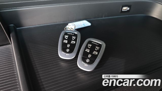 Hyundai Staria L3.5 Tourer 11-Seater Modern 2024 — фото 28