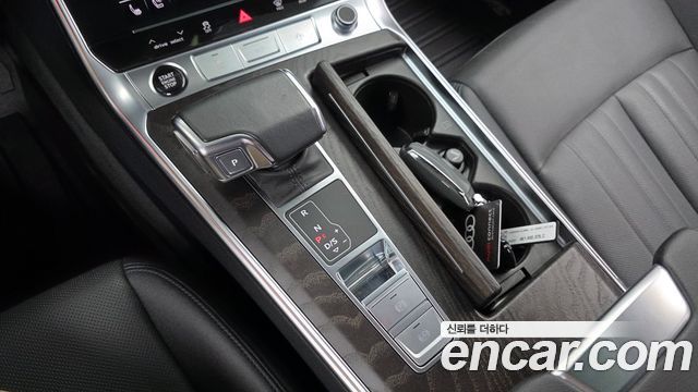 Audi A6 (C8) 45 TFSI Premium 2023 — фото 9