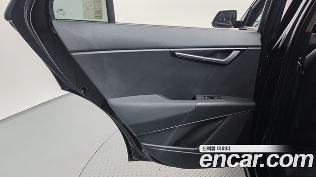 Kia Niro EV Air 2023 — фото 25
