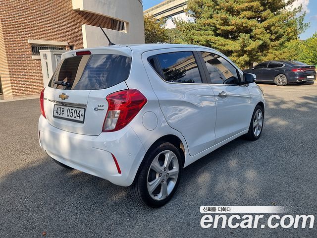 Chevrolet Next Spark LTZ 2016 — фото 5